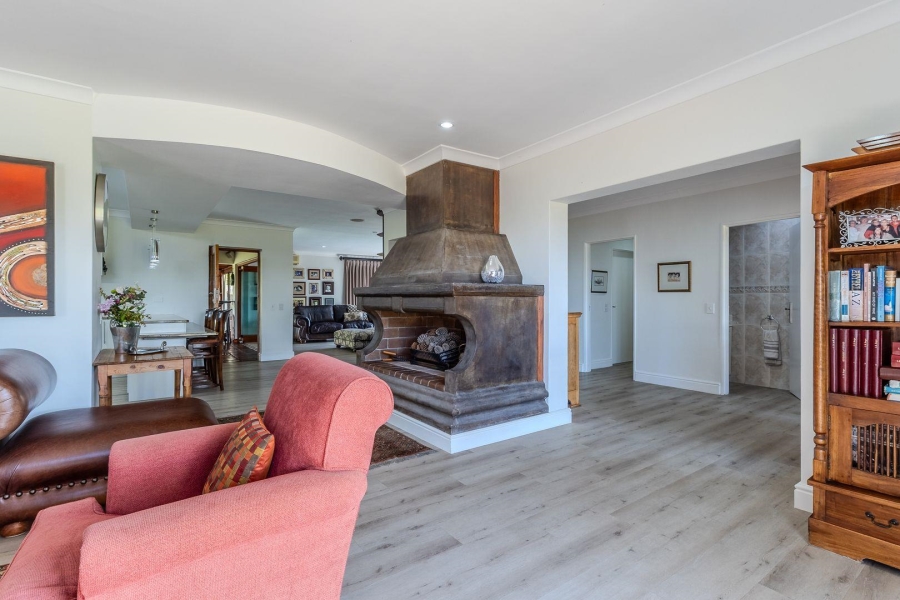 3 Bedroom Property for Sale in Vierlanden Western Cape